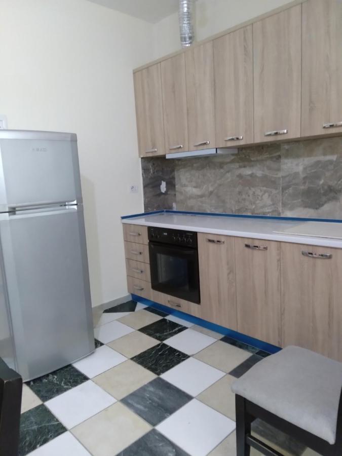 Bajovah Apartments & Restaurant Tirana Buitenkant foto