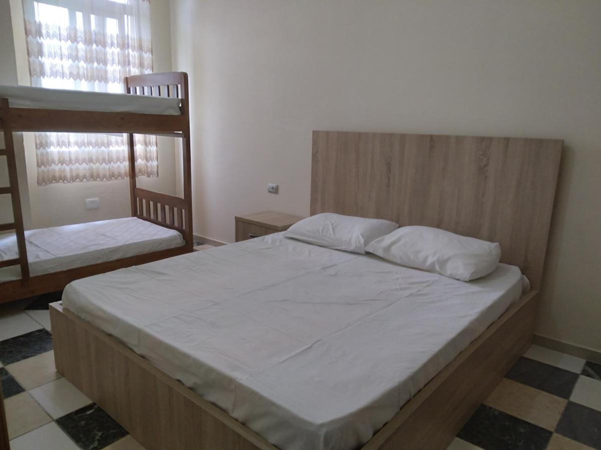 Bajovah Apartments & Restaurant Tirana Buitenkant foto