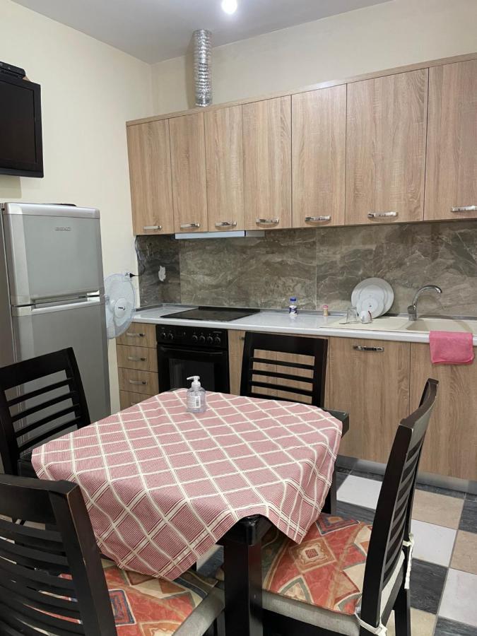 Bajovah Apartments & Restaurant Tirana Buitenkant foto