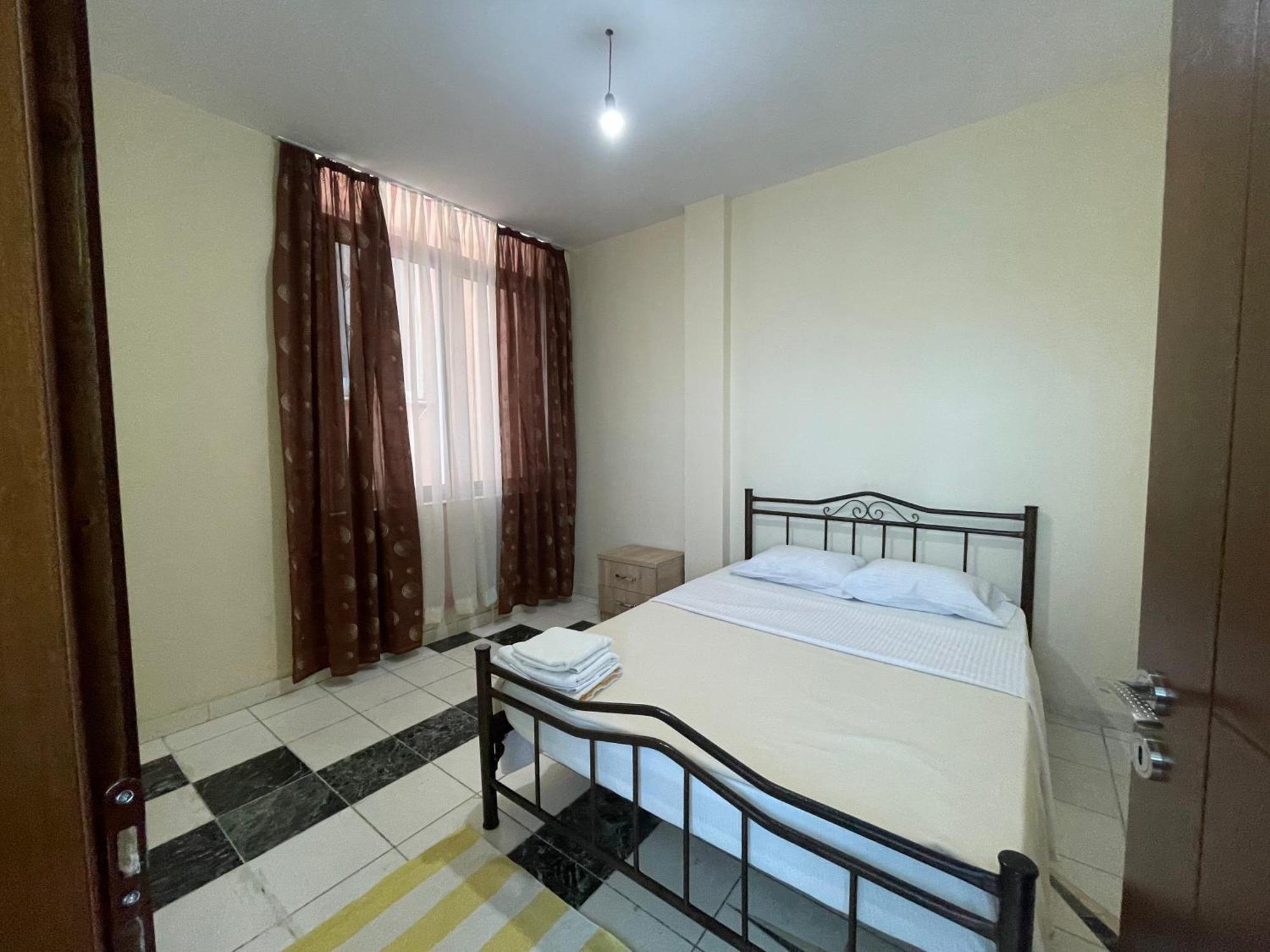 Bajovah Apartments & Restaurant Tirana Buitenkant foto